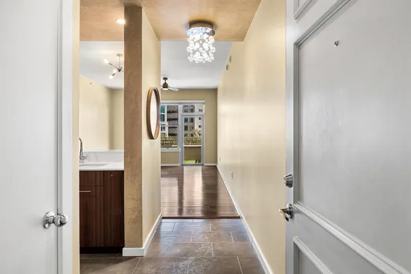 $539,900 | 2323 North Houston Street, Unit 310, Dallas, TX 75219