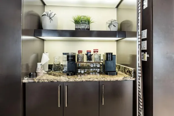$539,900 | 2323 North Houston Street, Unit 310, Dallas, TX 75219