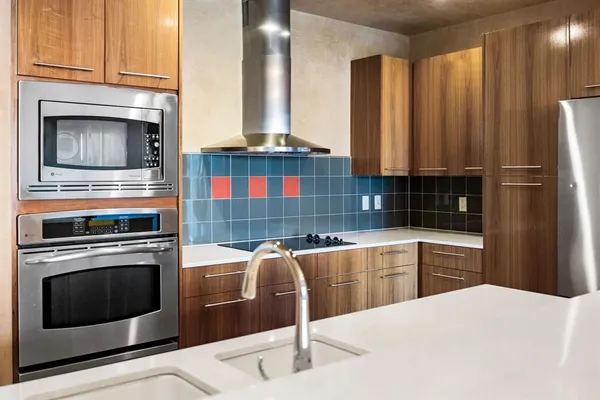$539,900 | 2323 North Houston Street, Unit 310, Dallas, TX 75219