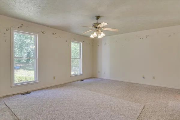 $549,900 | 98 Bream Oak Road, Trenton, SC 29847
