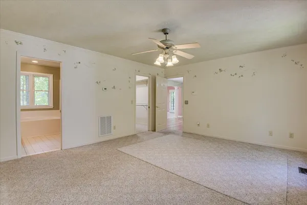 $549,900 | 98 Bream Oak Road, Trenton, SC 29847