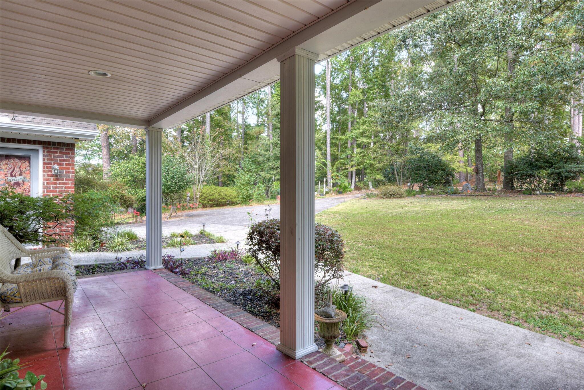 98 Bream Oak Road Trenton, SC 29847 - Photo 4 of 75 98 Bream Oak (24)