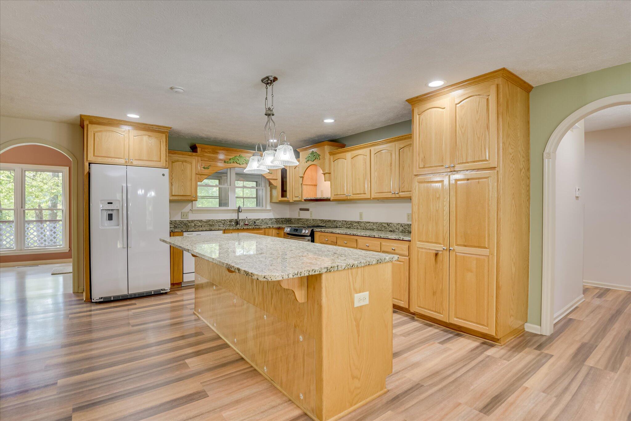 98 Bream Oak Road Trenton, SC 29847 - Photo 9 of 75 98 Bream Oak (29)