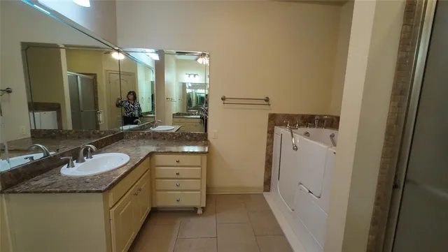 a view of empty room