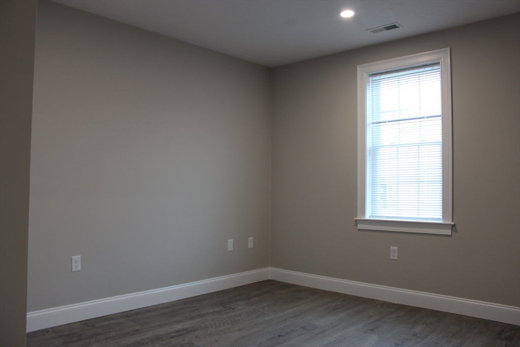 192 Central Street, Unit G Avon, MA 02322 - Photo 15 of 22