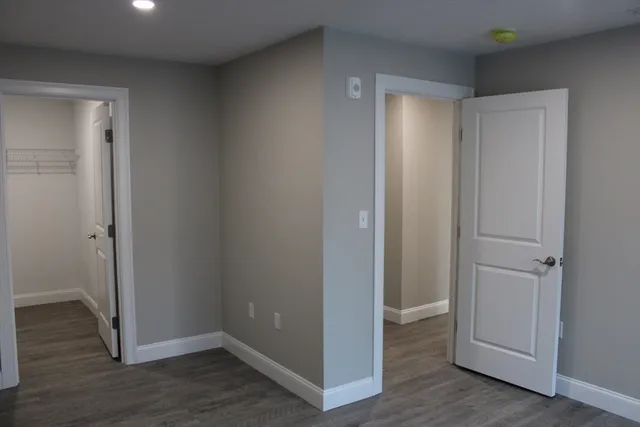 $2,400 | 192 Central Street, Unit G, Avon, MA 02322