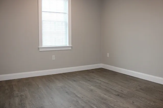 $2,400 | 192 Central Street, Unit G, Avon, MA 02322