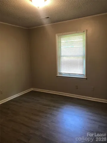 $975 | 1310 Linwood Road, Gastonia, NC 28052