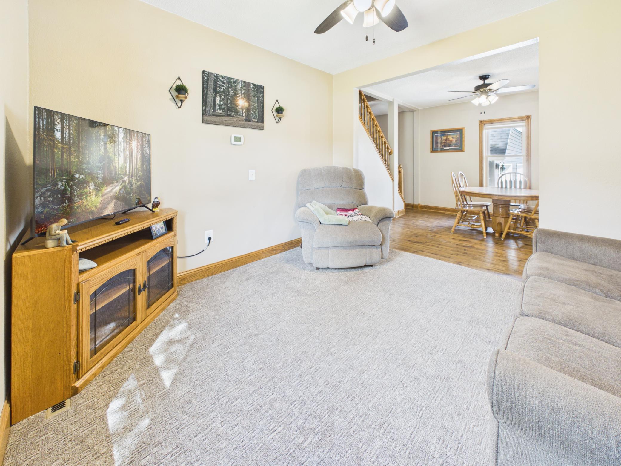 503 Main Street East Freeport, MN 56331 - Photo 4 of 45