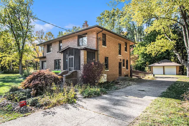 $420,000 | 2294 Colfax Avenue, Benton Harbor, MI 49022