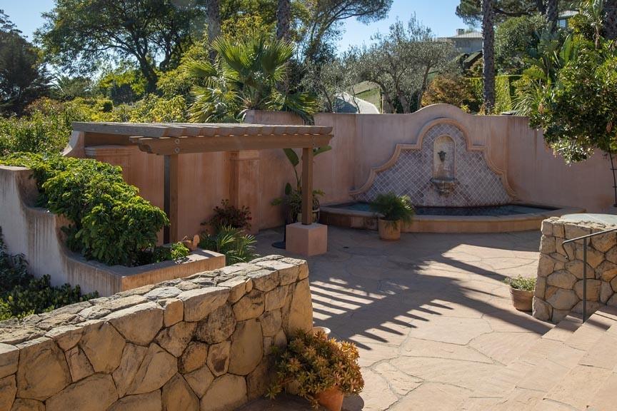 680 Cowles Road Santa Barbara, CA 93108 - Photo 7 of 29 frontpatiowithfountain
