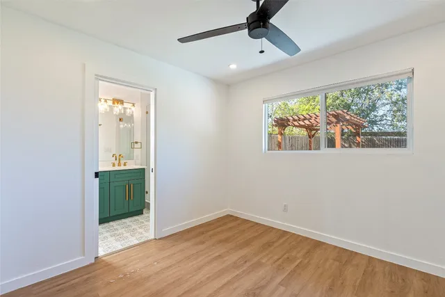 $2,500 | 5200 King Charles Drive, Austin, TX 78724