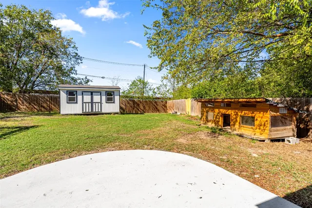 $2,500 | 5200 King Charles Drive, Austin, TX 78724