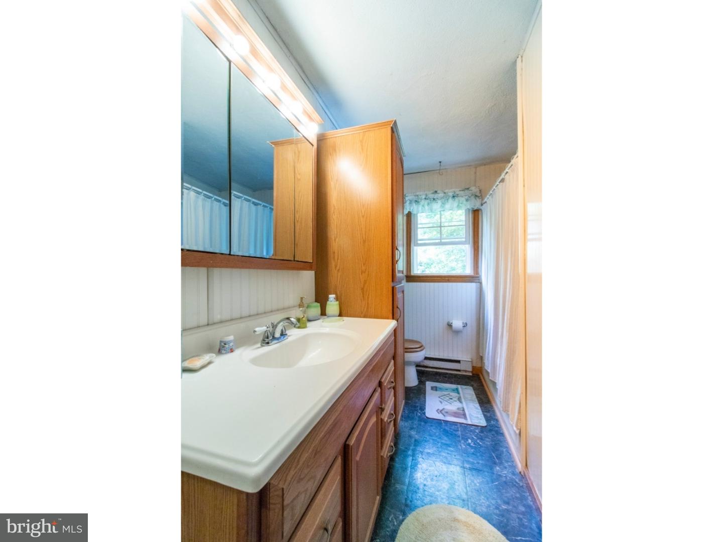 1522 Temple Road Pottstown, PA 19465 - Photo 11 of 21 Gallery Image 11