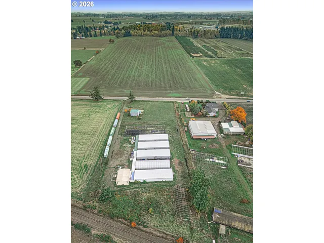 $2,300,000 | 18335 Northeast Butteville Road, Aurora, OR 97002