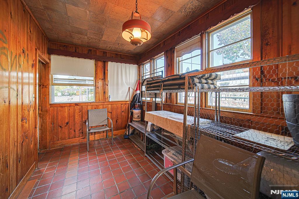 602 Studio Road Ridgefield, NJ 07657 - Photo 8 of 29 Gallery Image 8