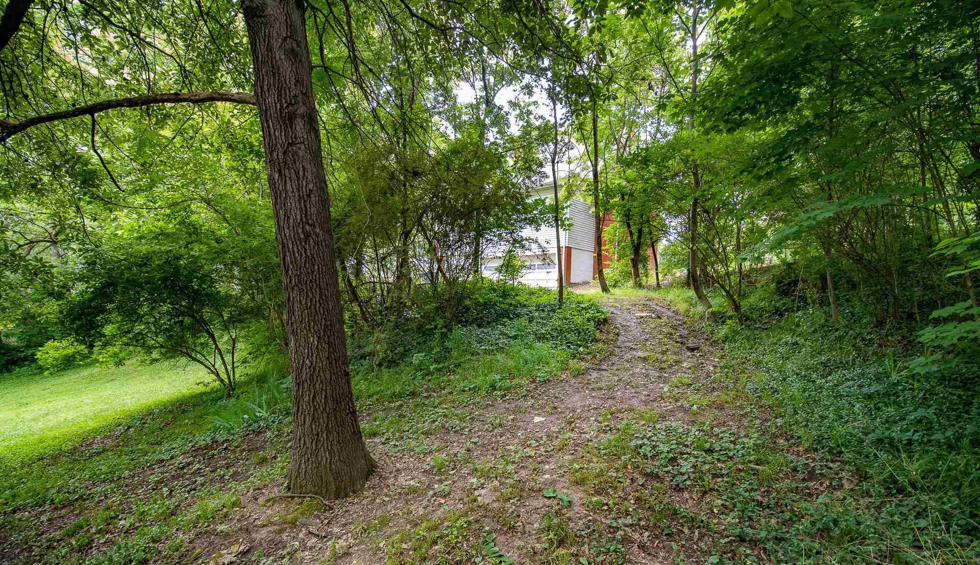 3919 Stringtown Road Evansville, IN 47711 - Photo 9 of 36 Gallery Image 9