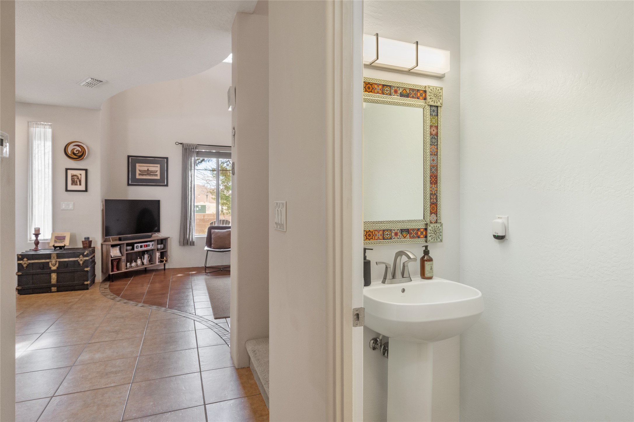 18 Emory Pass Santa Fe, NM 87508 - Photo 11 of 42