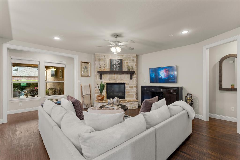13777 Fieldcrest Road Frisco, TX 75035 - Photo 12 of 40