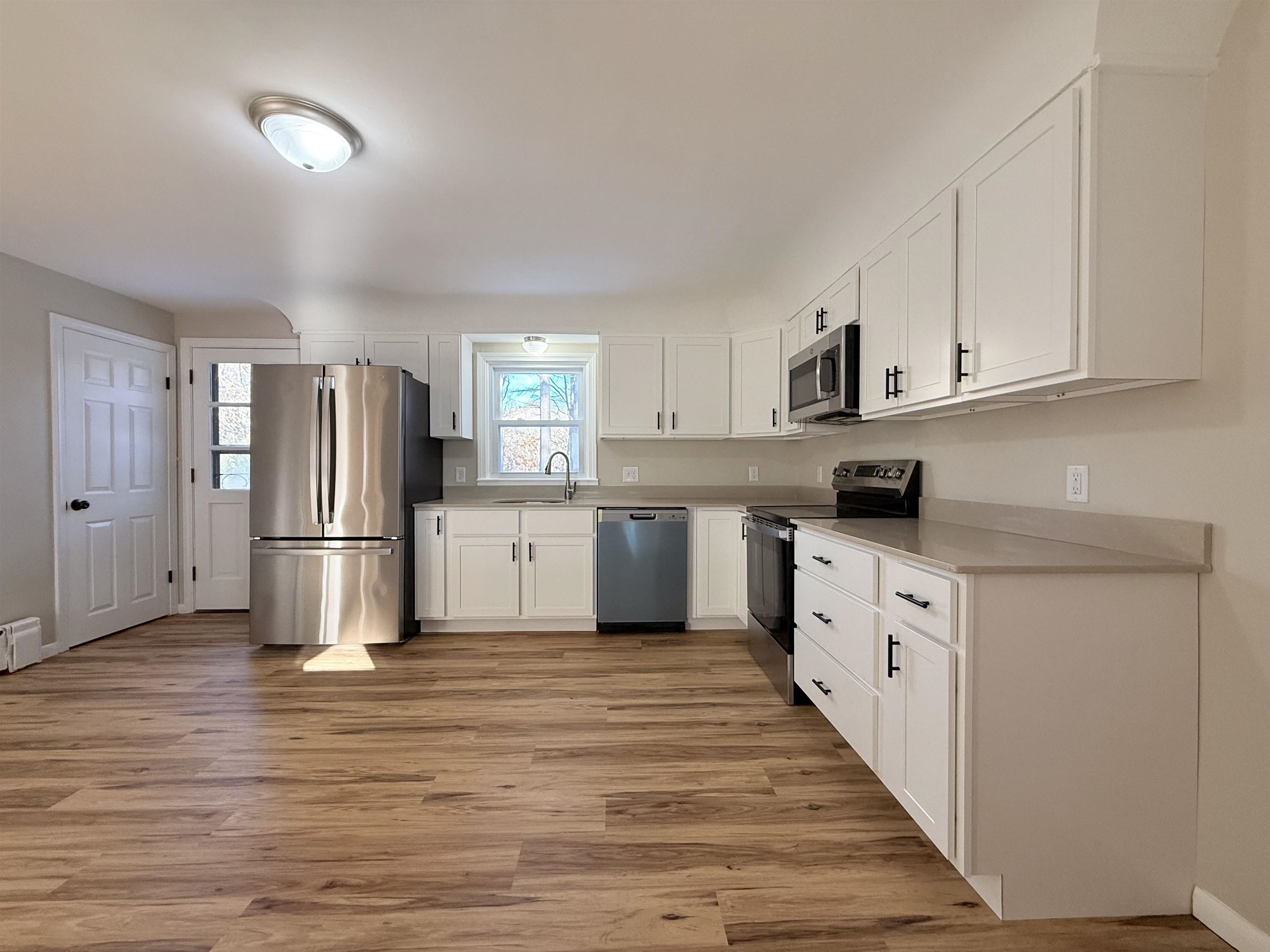 131 Rte 13 Brookline, NH 03033 - Photo 9 of 43