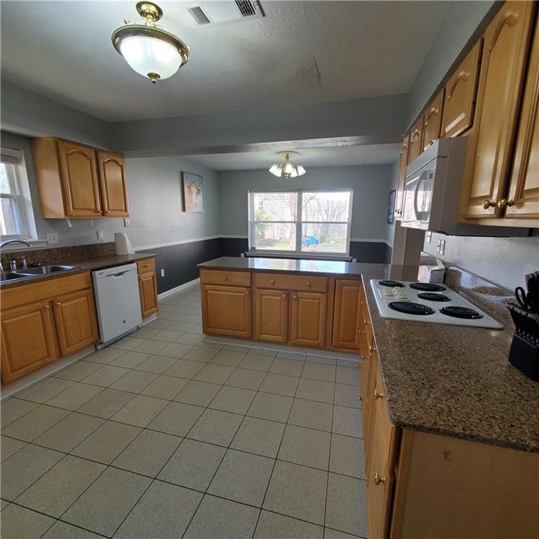1608 Rue Chartres Slidell, LA 70458 - Photo 11 of 31 Gallery Image 11