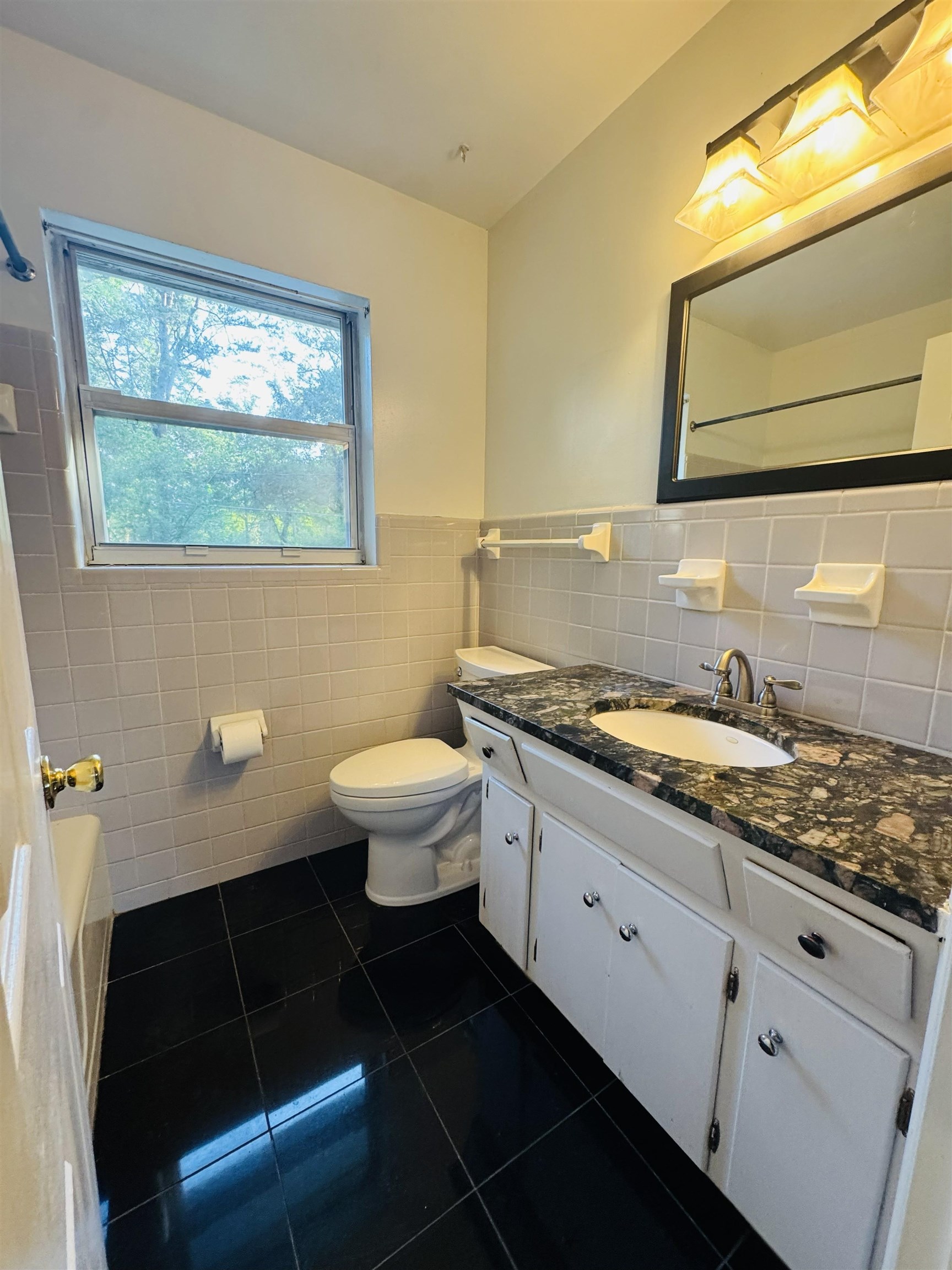 1527 Argonne Road Tallahassee, FL 32308 - Photo 11 of 35
