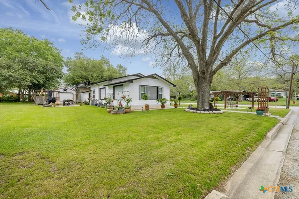 $235,000 | 104 Bright Street, Gonzales, TX 78629