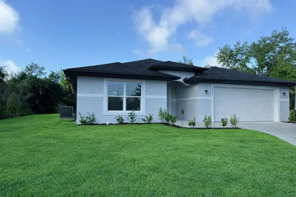$2,100 | 2365 Hereford Avenue, North Port, FL 34286