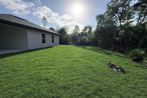 $2,100 | 2365 Hereford Avenue, North Port, FL 34286