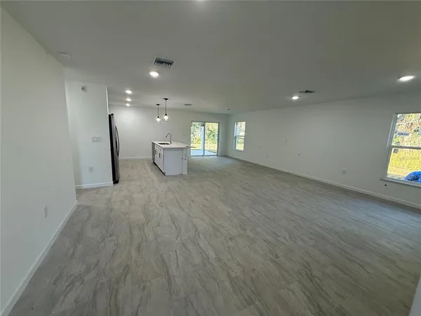 $2,100 | 2365 Hereford Avenue, North Port, FL 34286