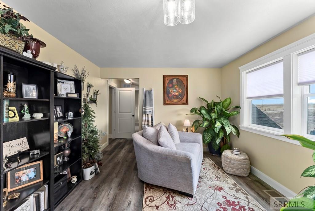 2786 East 500 Road North St. Anthony, ID 83445 - Photo 28 of 75 Upstairs family room with hall to 2nd bedroom