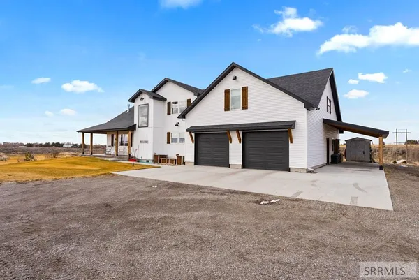 $1,000,000 | 2786 East 500 Road North, St. Anthony, ID 83445