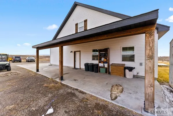 $1,000,000 | 2786 East 500 Road North, St. Anthony, ID 83445