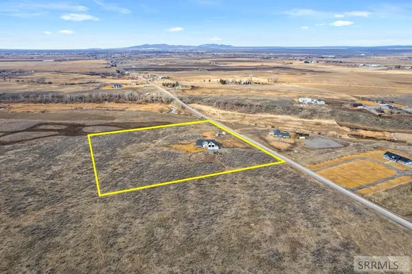 $1,000,000 | 2786 East 500 Road North, St. Anthony, ID 83445