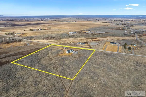 $1,000,000 | 2786 East 500 Road North, St. Anthony, ID 83445