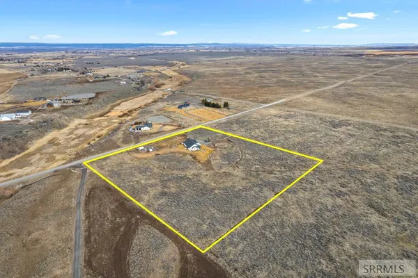 $1,000,000 | 2786 East 500 Road North, St. Anthony, ID 83445