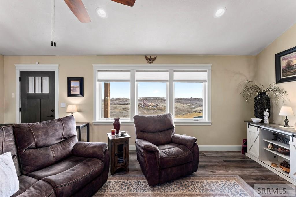 2786 East 500 Road North St. Anthony, ID 83445 - Photo 62 of 75 Living room on the main with views of Tetons