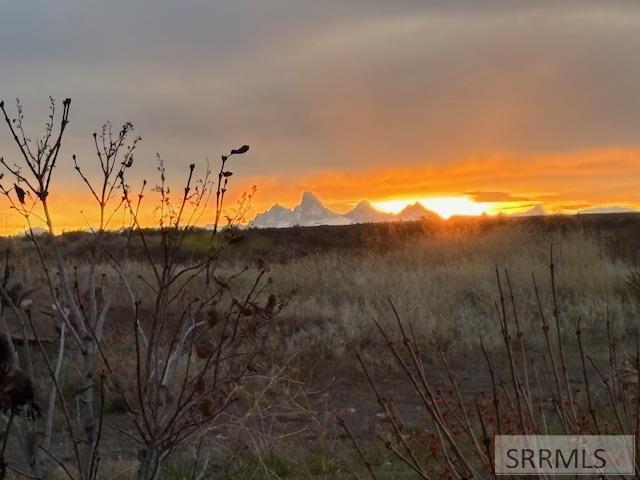 2786 East 500 Road North St. Anthony, ID 83445 - Photo 68 of 75 Sunrise with the Tetons every day