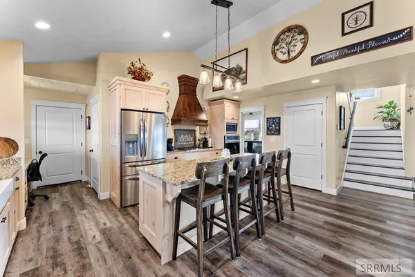 $1,000,000 | 2786 East 500 Road North, St. Anthony, ID 83445