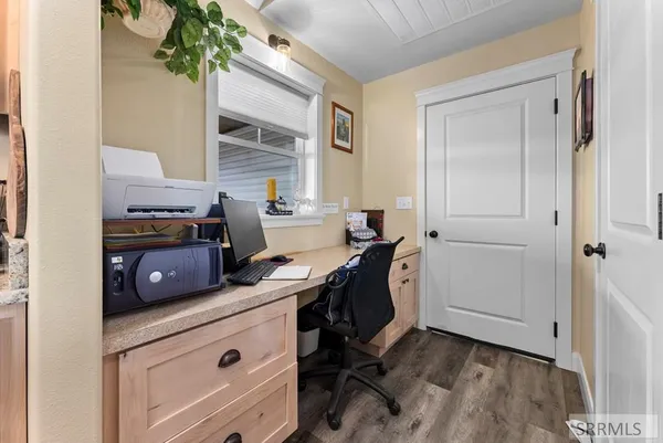 $1,000,000 | 2786 East 500 Road North, St. Anthony, ID 83445