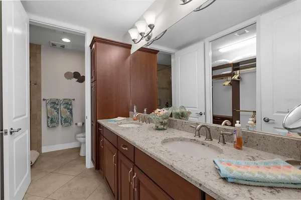 $4,500 | 395 Aruba Circle, Unit 401, Bradenton, FL 34209
