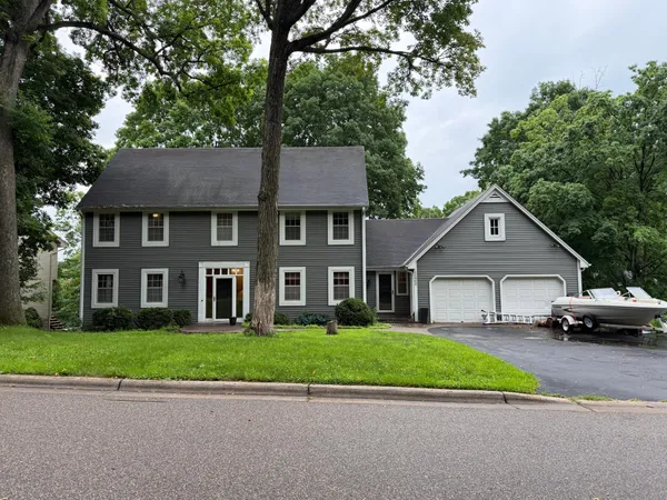 $565,000 | 11905 26th Avenue North, Plymouth, MN 55441