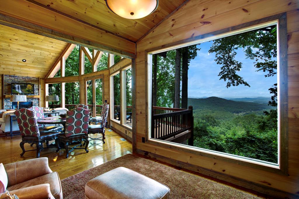 251 Ridge Circle Blue Ridge, GA 30513 - Photo 10 of 41 Gallery Image 10