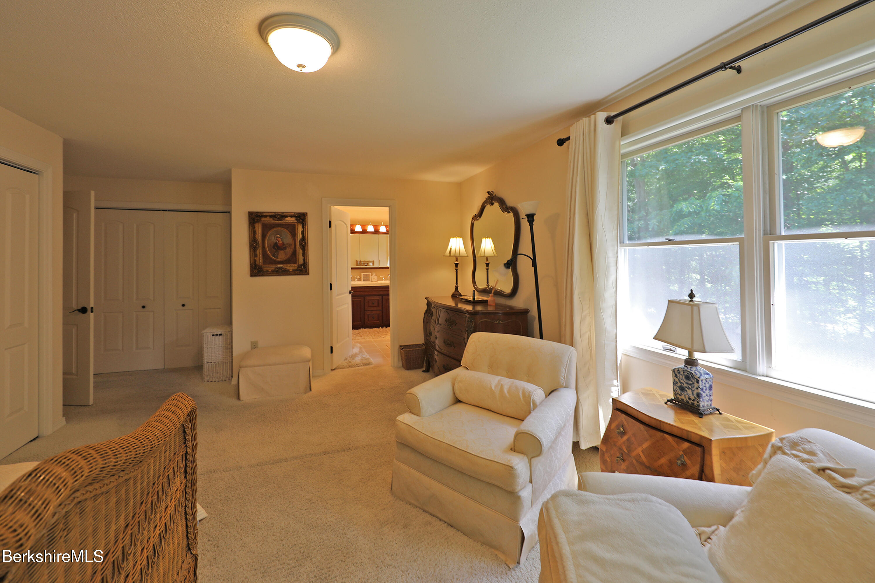 576 Holmes Road Pittsfield, MA 01201 - Photo 27 of 55 PRIMARY BEDROOM EN SUITE