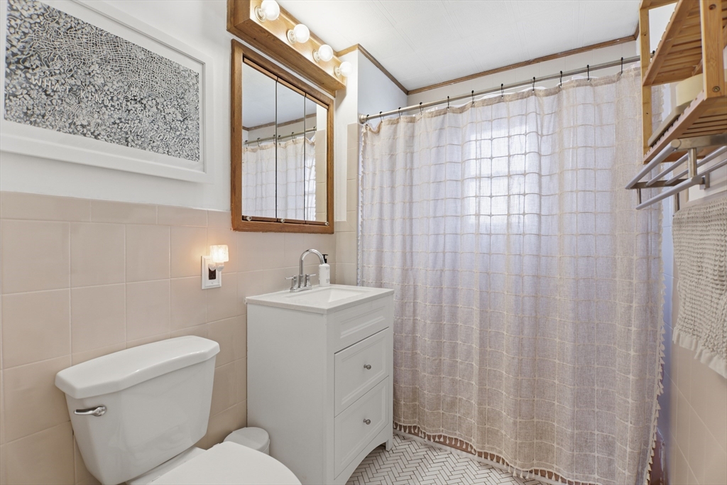 68 Colonial Circle, Unit C Chicopee, MA 01020 - Photo 30 of 40