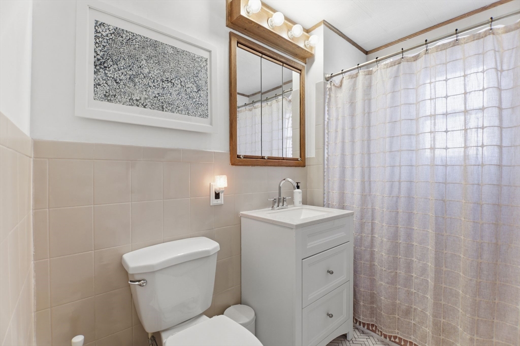 68 Colonial Circle, Unit C Chicopee, MA 01020 - Photo 31 of 40