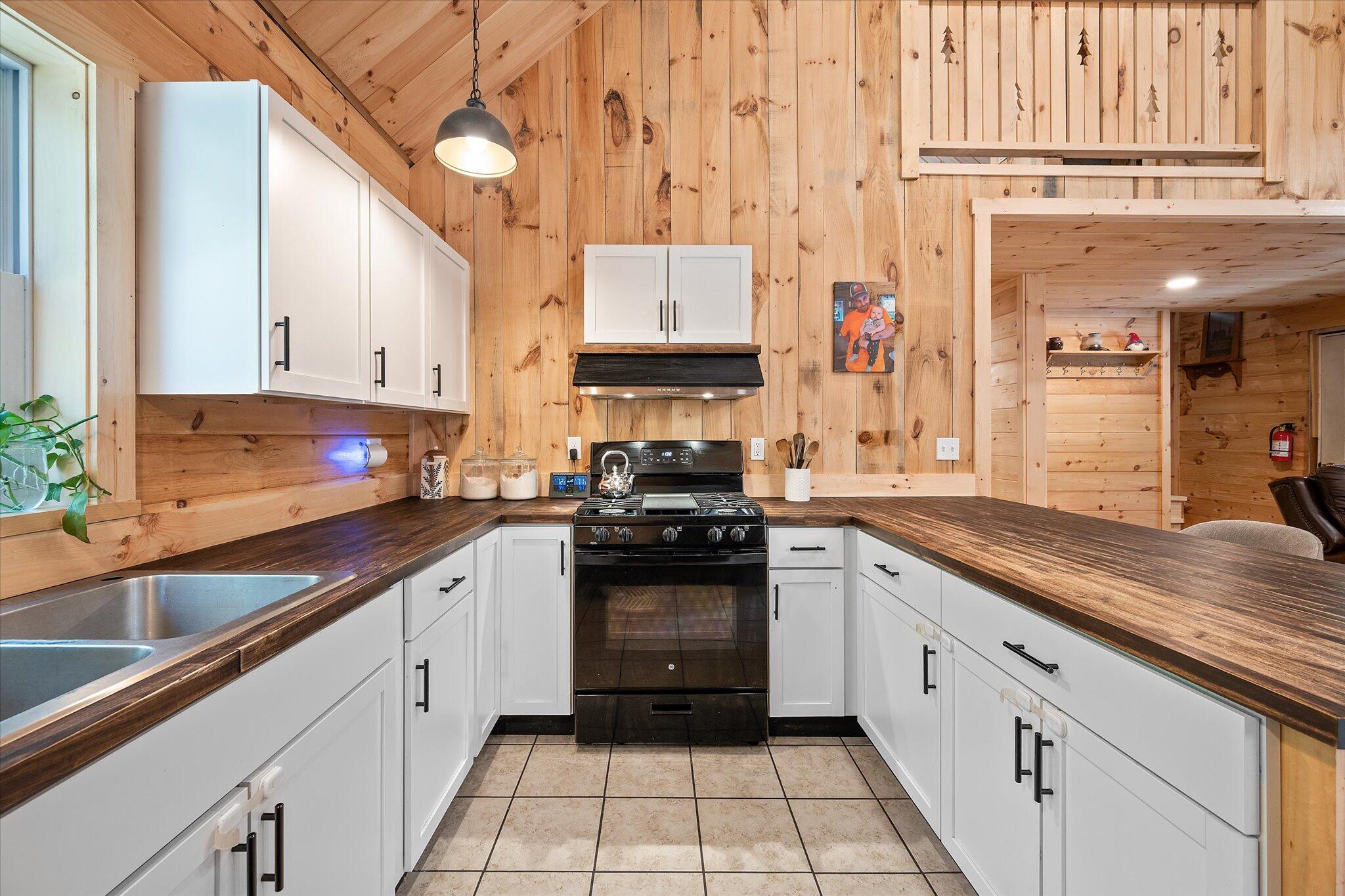 2 Susans Way Milo, ME 04463 - Photo 21 of 49 14-Kitchen