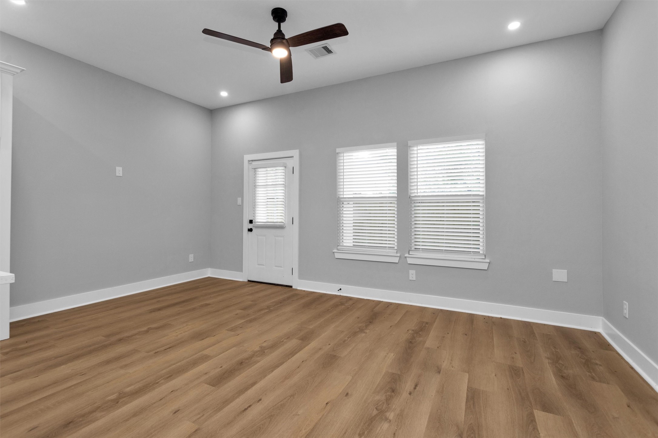 6918 Dumble Street, Unit A Houston, TX 77021 - Photo 12 of 33 Gallery Image 12