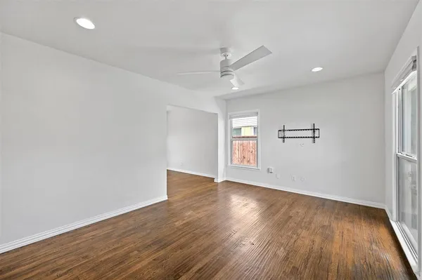 $2,375 | 11015 Stallcup Drive, Dallas, TX 75228