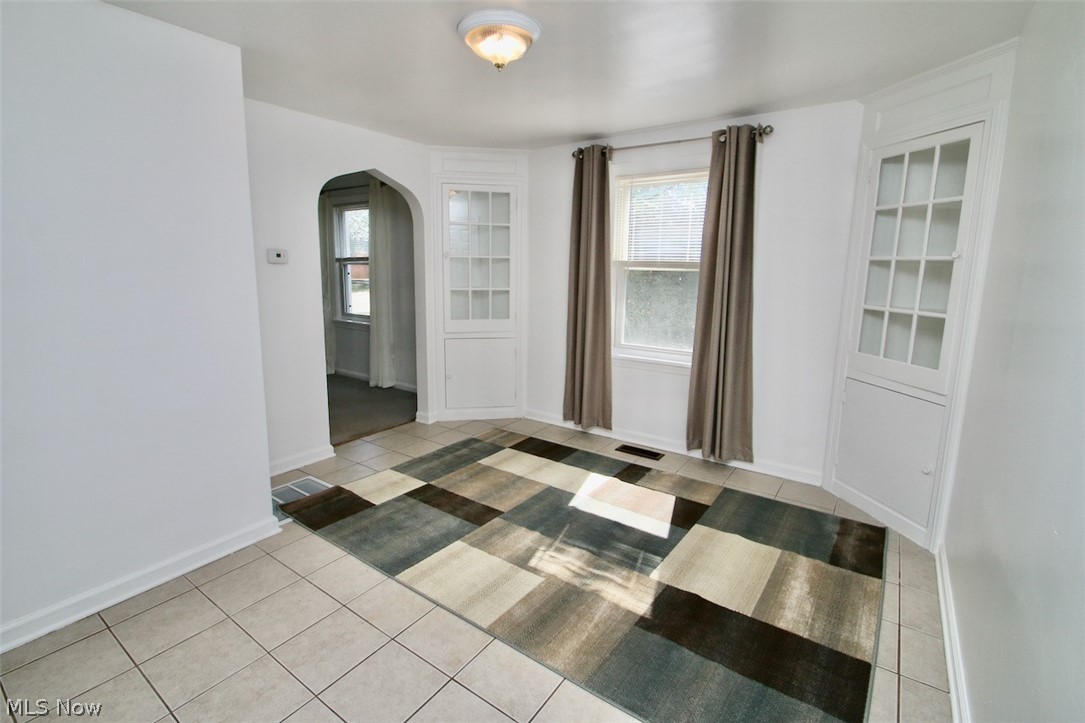 1446 Lander Road Cleveland, OH 44124 - Photo 20 of 35 Gallery Image 20